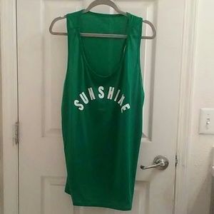 NWOT FULL FIGURE WOMAN'S TANK TOP